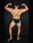 RIASENÉ GREEN VELVET BODYBUILDING TRUNKS IFBB, NPC ( DĹŽKA BOČNEJ STRANY 5CM )